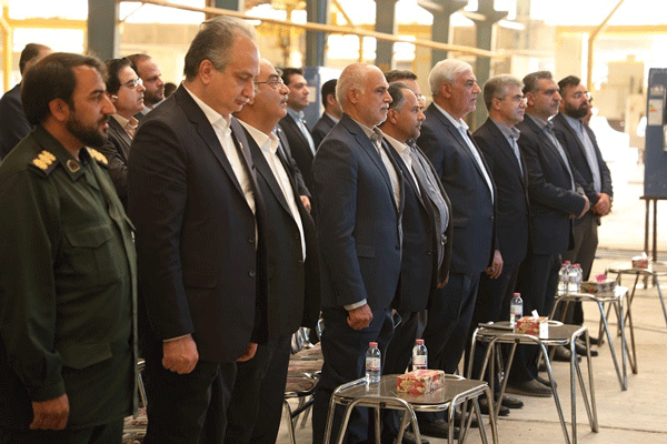 راه اندازی کارخانه سنگ بانک تجارت در استان یزد پس از وقفه چند ساله