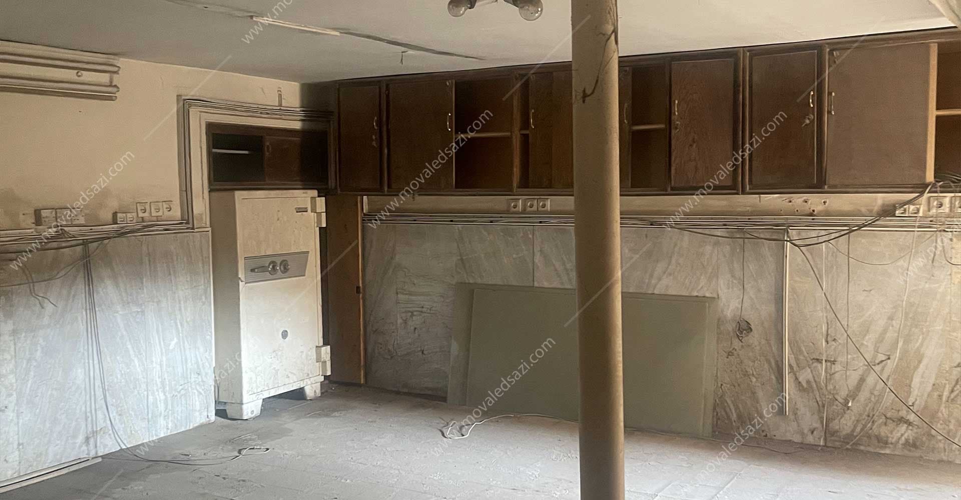 محل سابق شعبه امام خمینی بانک تجارت شناسه 30242