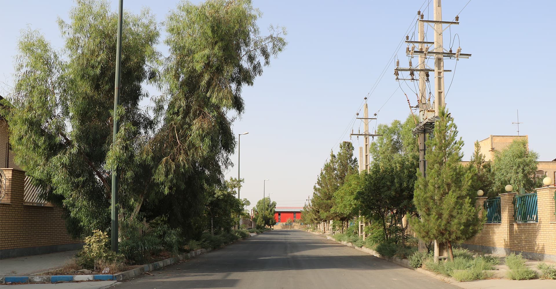عرصه و اعیان واحد صنعتی تولید لبنیات