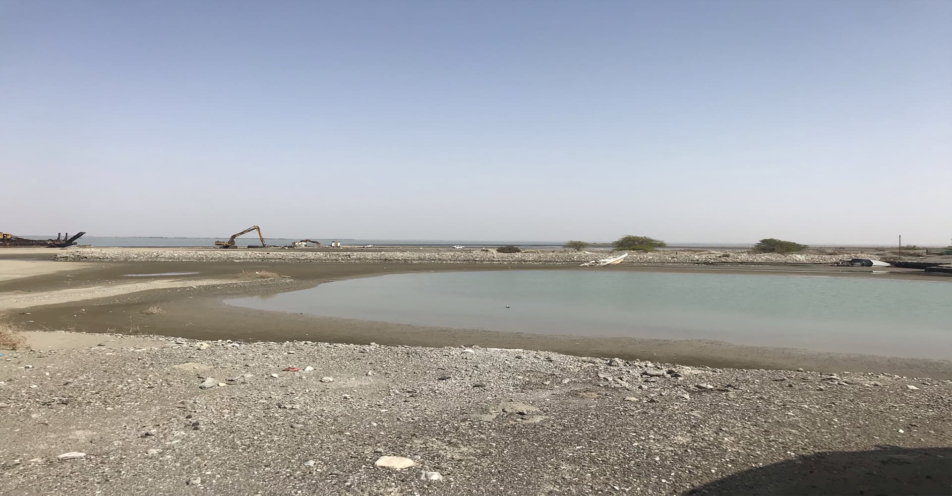 اسکله صدور شن و ماسه در میناب
