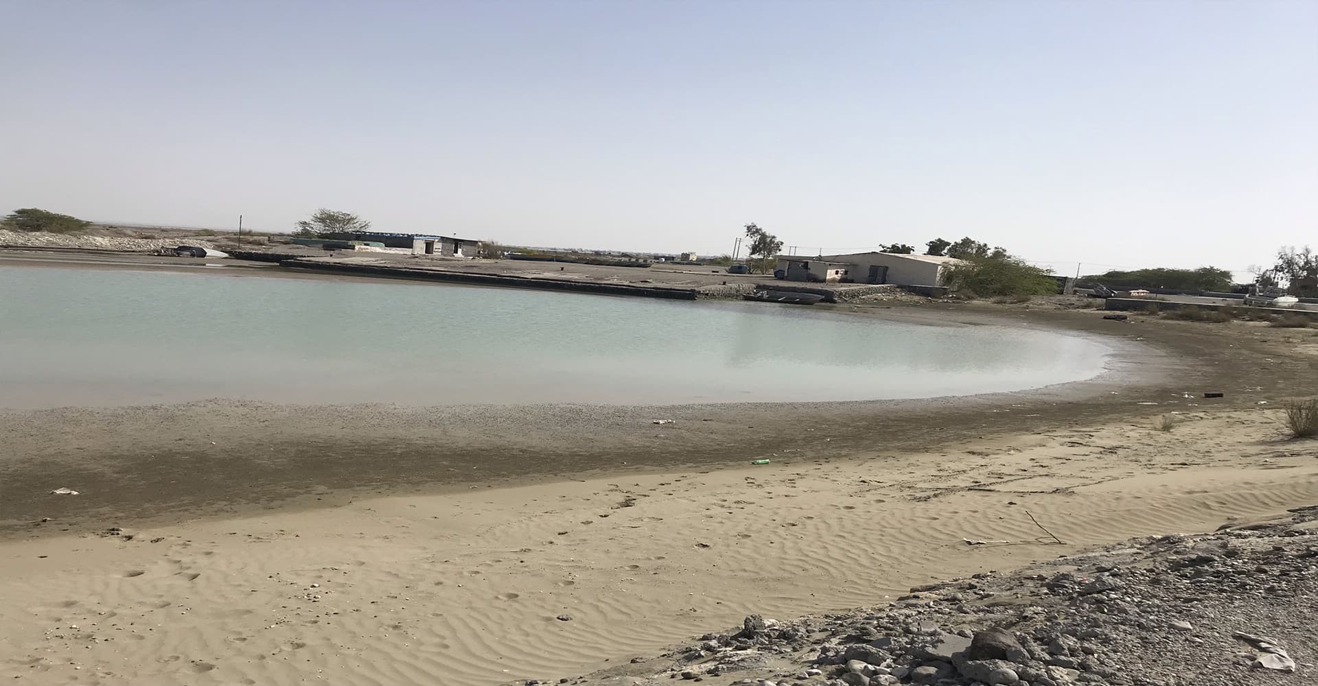 اسکله صدور شن و ماسه در میناب