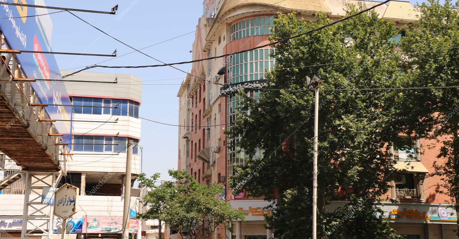 آپارتمان مسکونی میدان امام ساری شناسه 2787