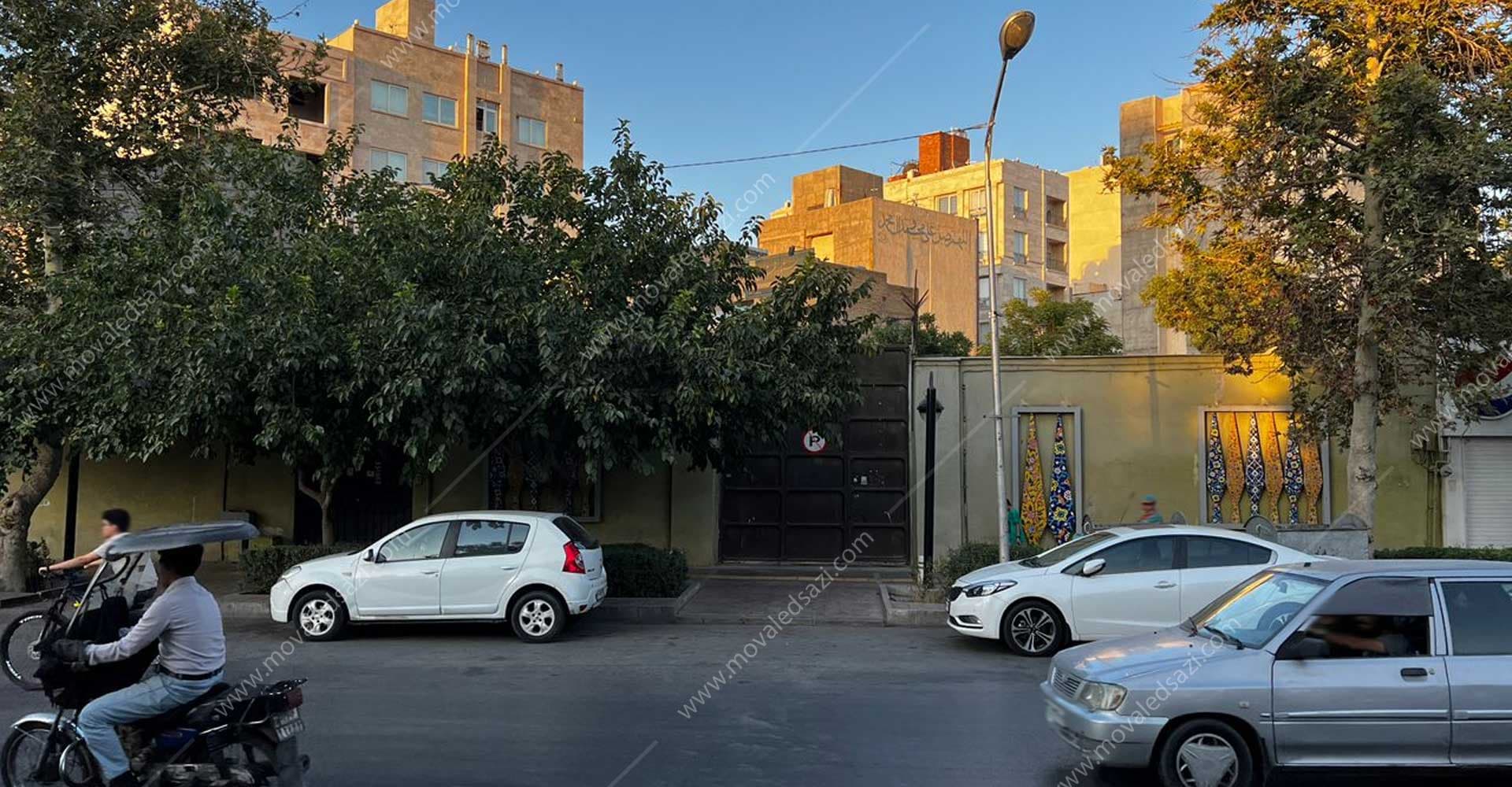 ششدانگ اعیان با حق انتفاع از عرصه یک قطعه زمین واقع در مشهد شناسه 10711