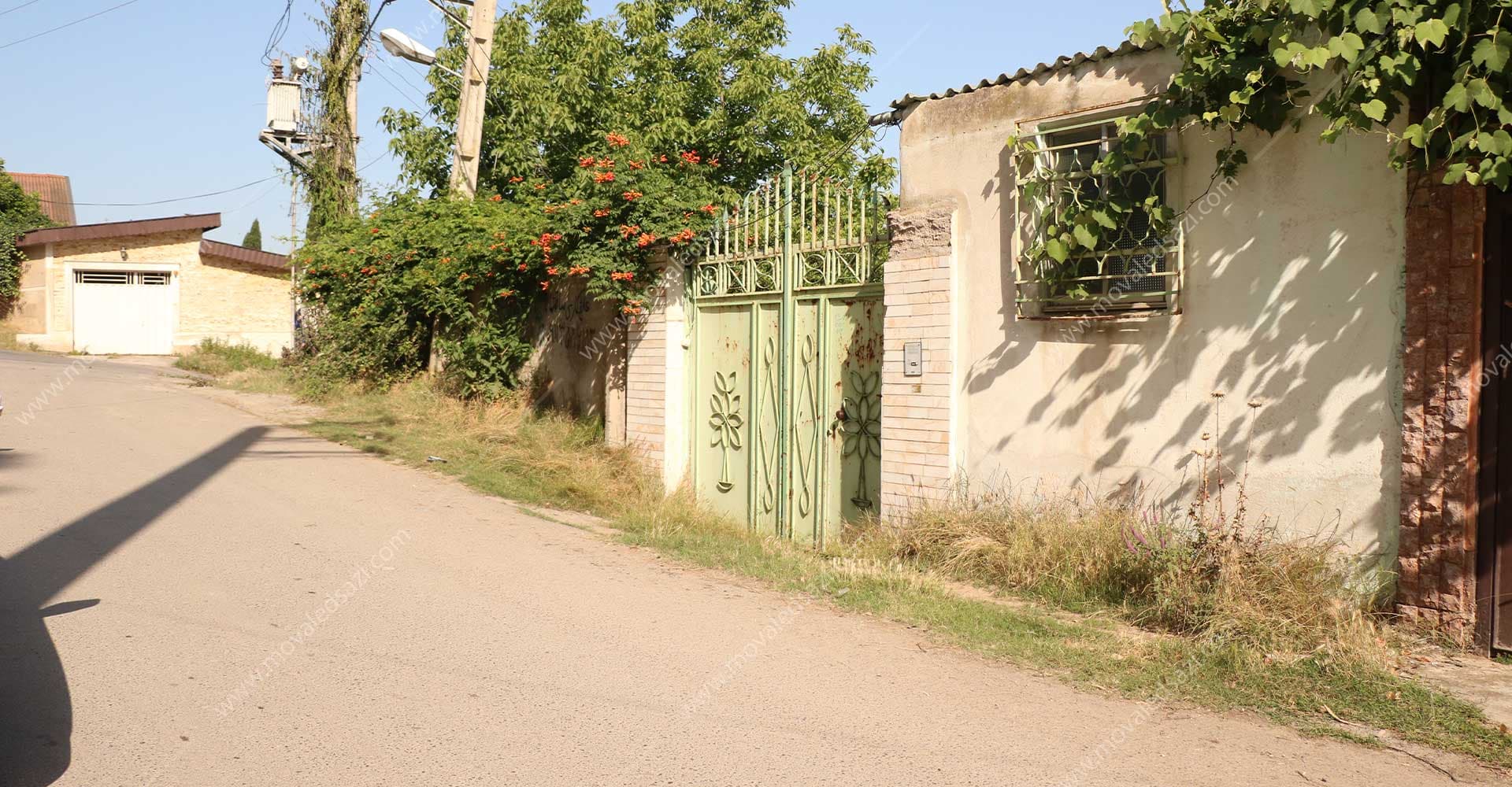 یک واحد مسکونی در مهدشت شناسه 2337